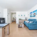 Homes Near Ocean & Lush Nature 500 M Away From The Ocean Appartement