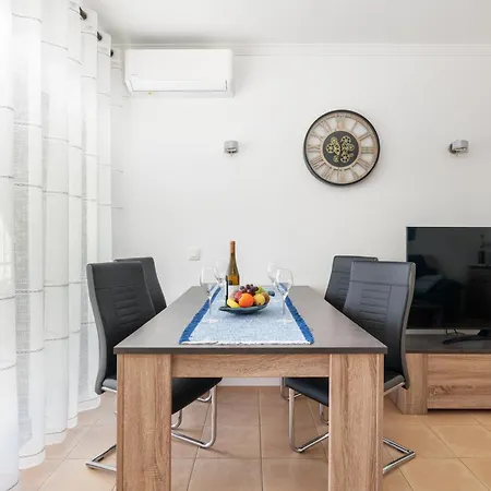 Homes Near Ocean & Lush Nature 500 M Away From The Ocean Guia (Faro)