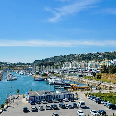 Homes Near Ocean & Lush Nature 500 M Away From The Ocean شقة جويا