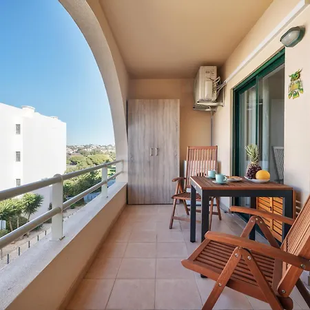 Homes Near Ocean & Lush Nature 500 M Away From The Ocean Apartamento
