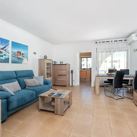 Homes Near Ocean & Lush Nature Guia (Faro)