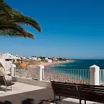 Homes Near Ocean & Lush Nature 500 M Away From The Ocean