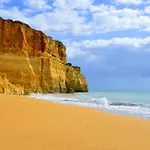 شقة Homes Near Ocean & Lush Nature 500 M Away From The Ocean