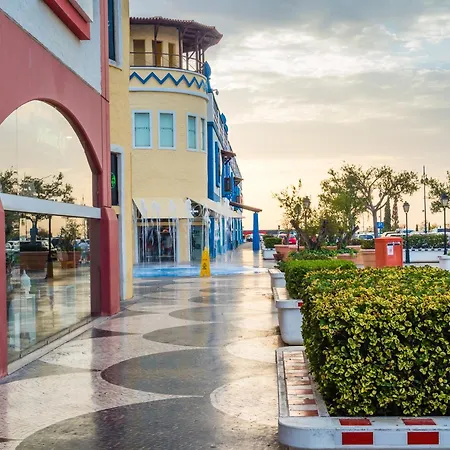 Apartman Homes Near Ocean & Lush Nature 500 M Away From The Ocean