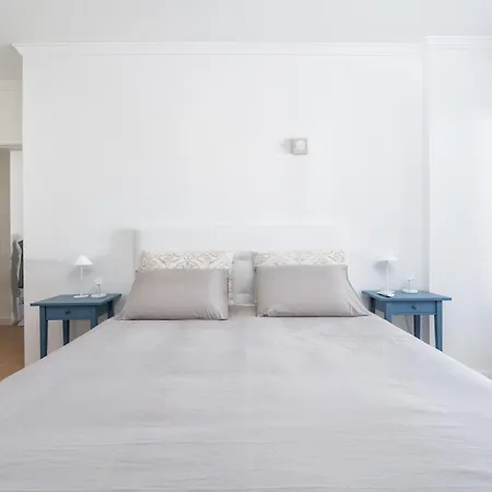 Homes Near Ocean & Lush Nature 500 M Away From The Ocean Apartman Guia