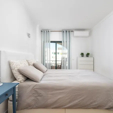 Apartman Homes Near Ocean & Lush Nature 500 M Away From The Ocean *